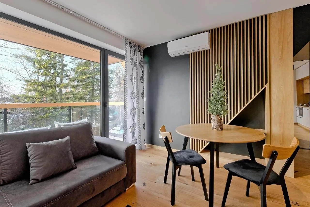 公寓 Apartamenty Male Zywczanskie Spa Odkryj 扎科帕内 波兰